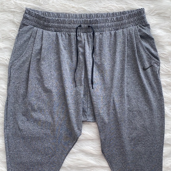 Nike | Flow Lux Training Trousers - Picture 5 of 16
